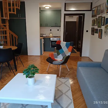 Mosaic Apartament *